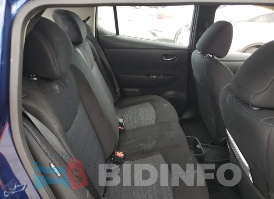 1N4CZ1CV1PC557093 Photo# 10