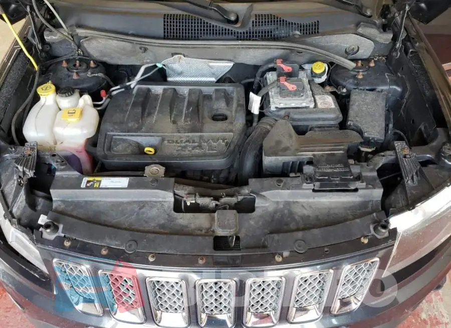 1C4NJDEB2ED885273 Photo# 12