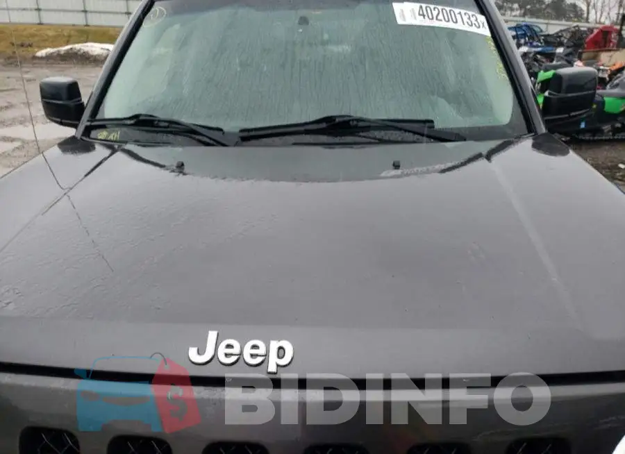 1C4NJRFB6ED718524 Photo# 11