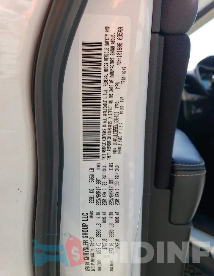 1C4PJLCB5EW126451 Photo# 13