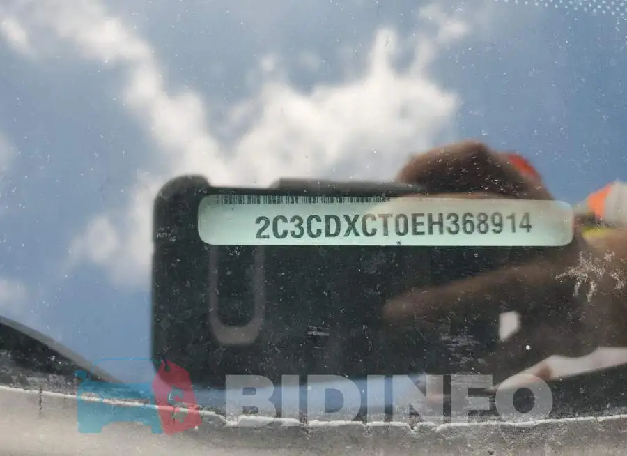 2C3CDXCT0EH368914 Photo# 12