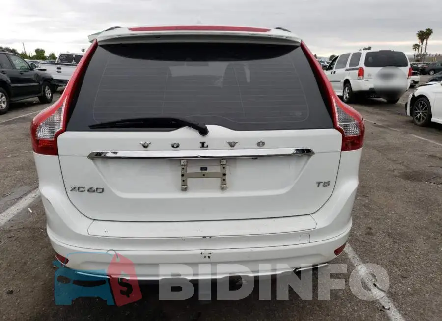 YV440MDJ2F2733592 Photo# 6