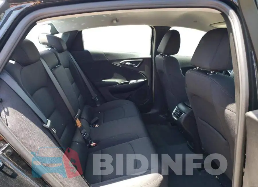 1G1ZD5ST8PF213049 Photo# 10