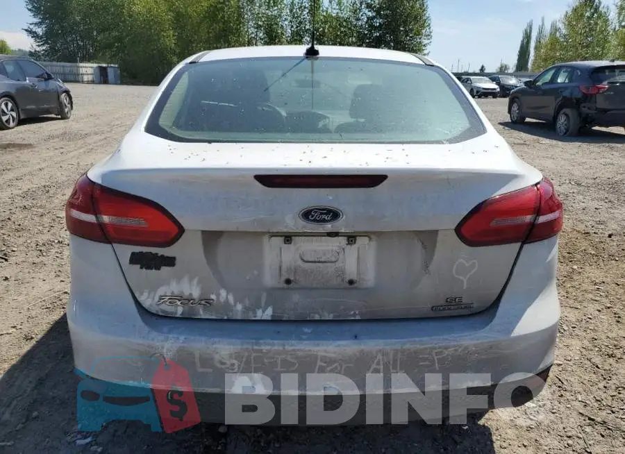 1FADP3F28FL204517 Photo# 6