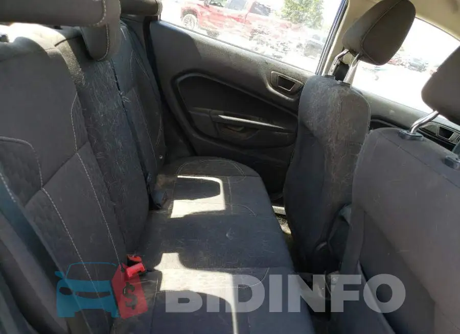 3FADP4BJ9JM129157 Photo# 10
