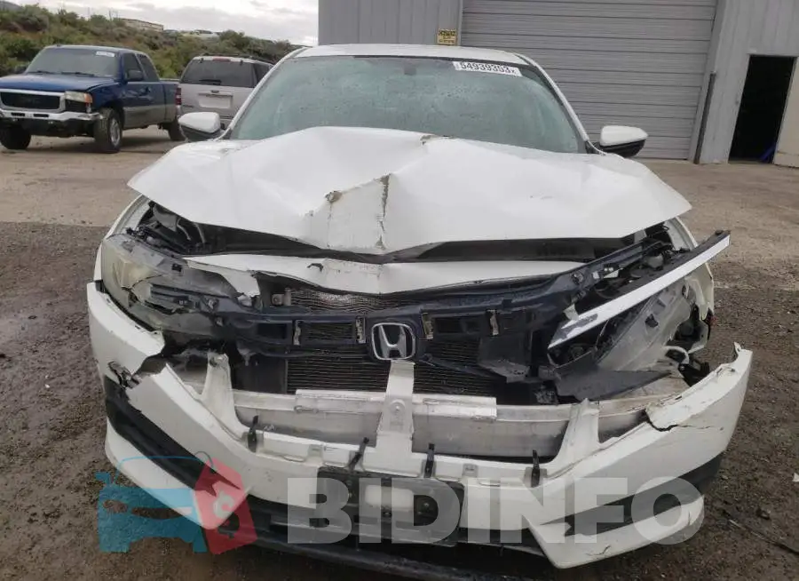 19XFC2F58GE063283 Photo# 5