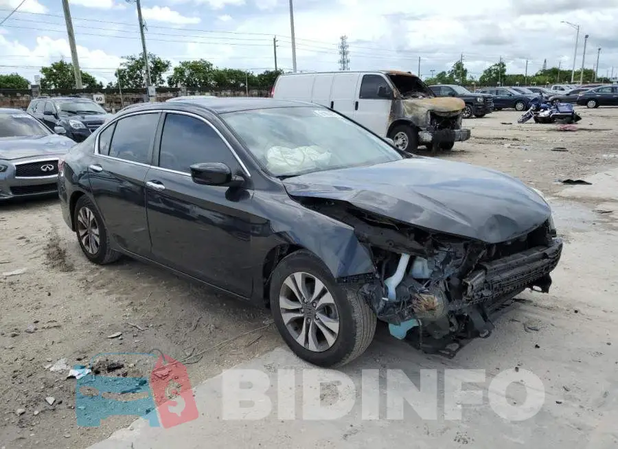 1HGCR2F30GA130057 Photo# 4