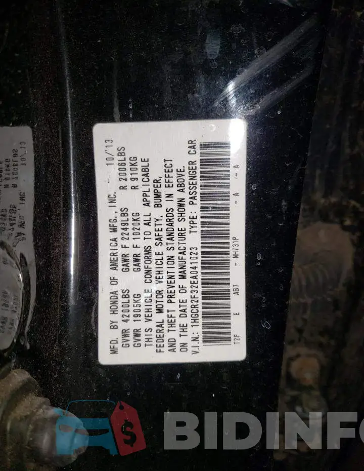 1HGCR2F32EA041023 Photo# 12