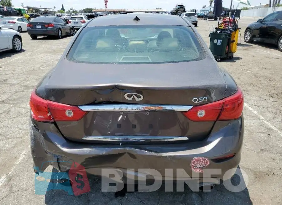 JN1BV7AP1FM330975 Photo# 6