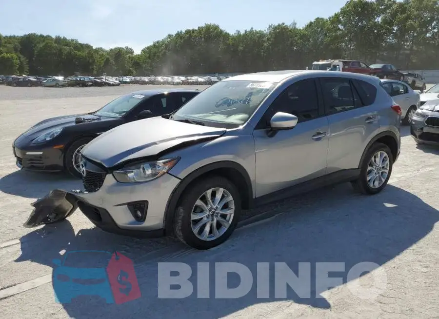JM3KE4DY2E0305791 Photo# 1