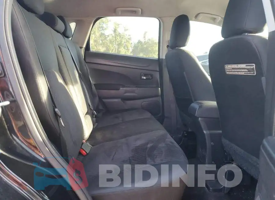 4A4AR4AU3EE019339 Photo# 10
