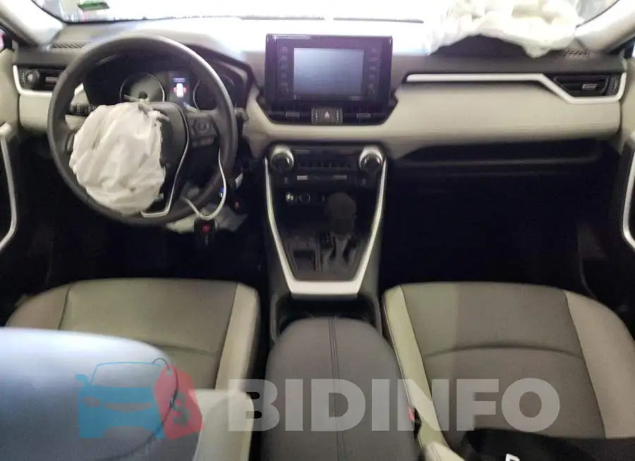 2T3C1RFV6MW138726 Photo# 8
