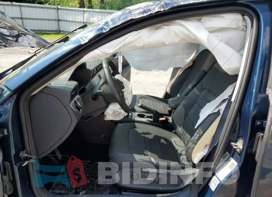 1VWSA7A31NC003242 Photo# 7