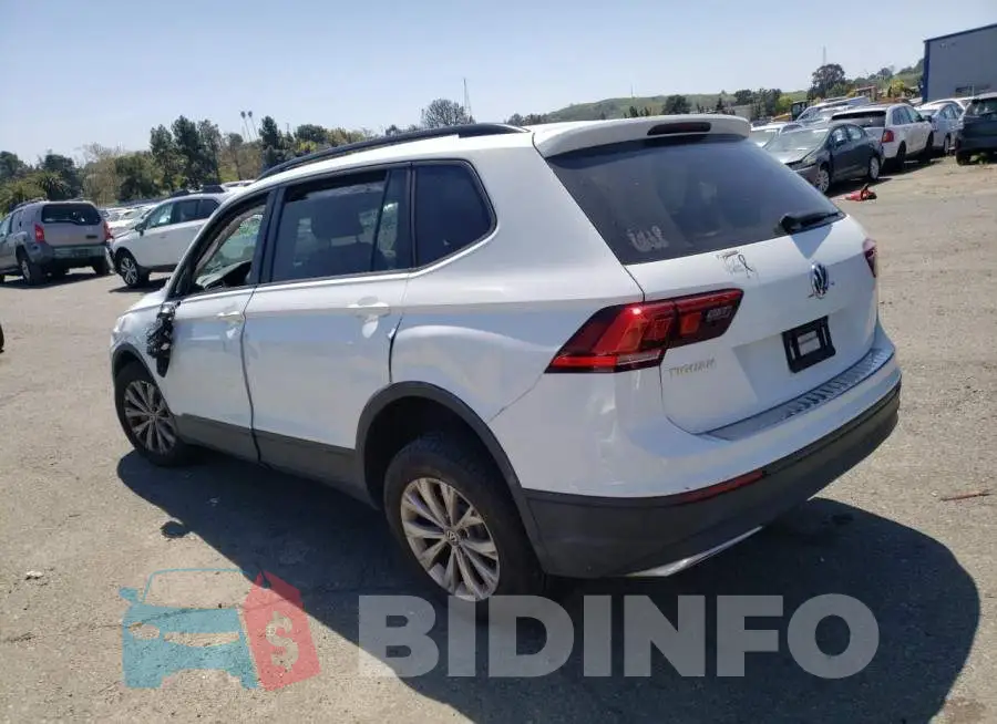 3VV1B7AX9KM191115 Photo# 2