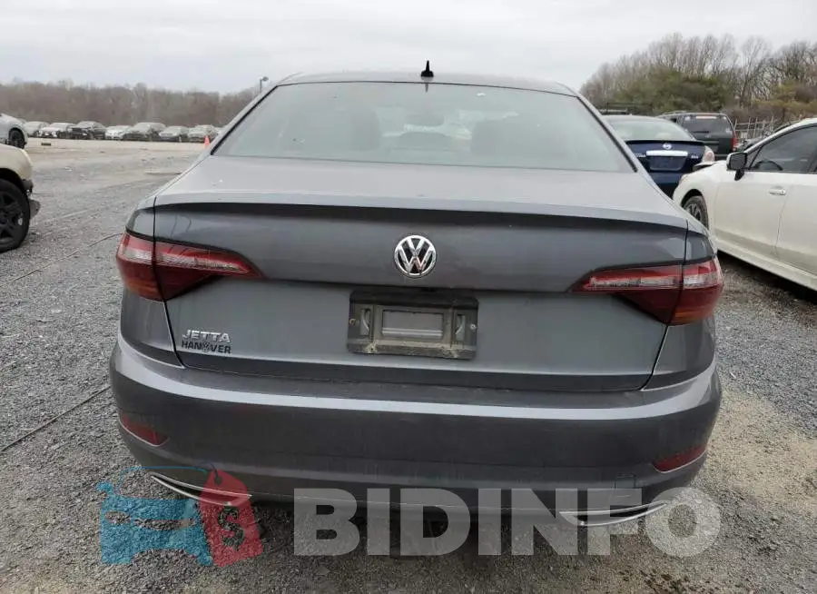 3VWCB7BU6KM268418 Photo# 6