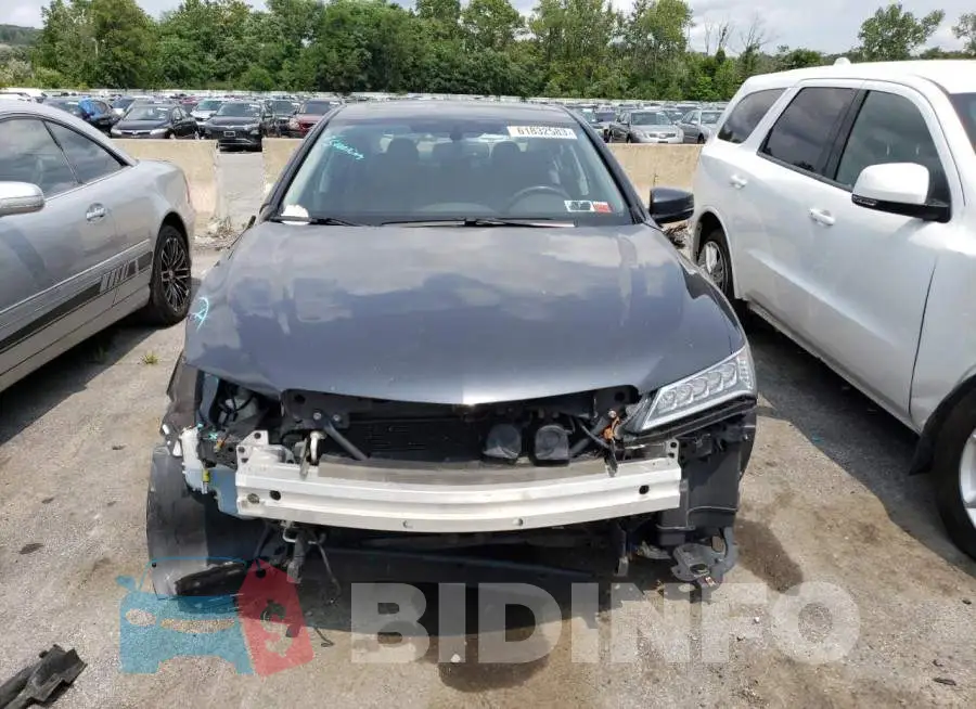19UUB1F3XFA021705 Photo# 5
