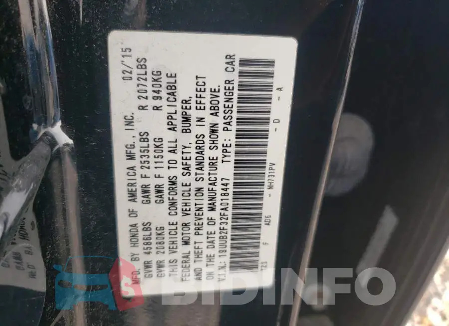 19UUB2F32FA018447 Photo# 12