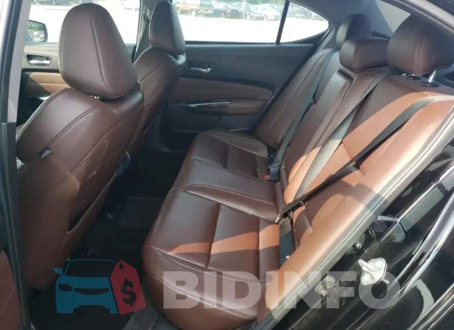 19UUB2F32FA018447 Photo# 10