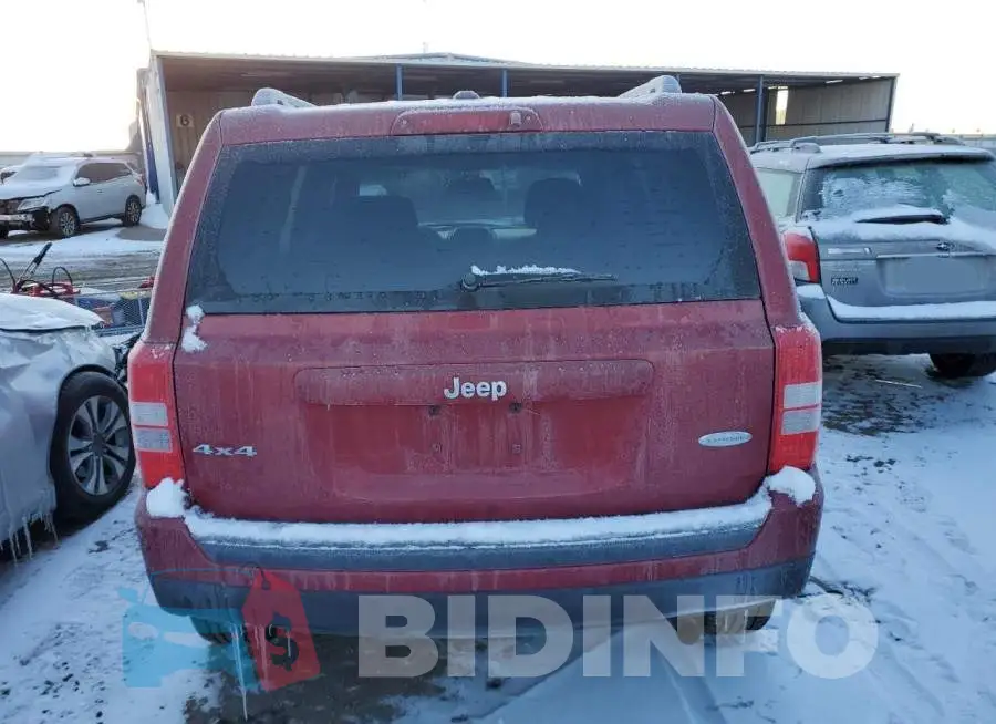 1C4NJRFB8ED661503 Photo# 6