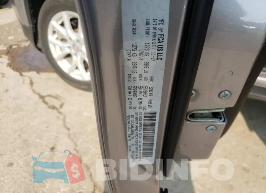1C4PJLLB9JD584502 Photo# 10