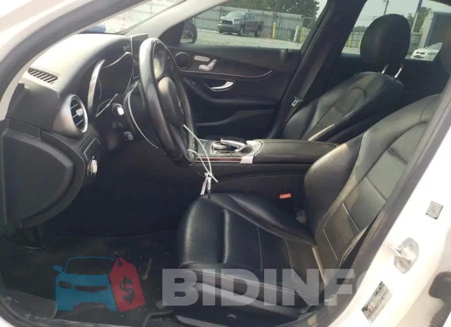 WDDWF4JB4GR145814 Photo# 7