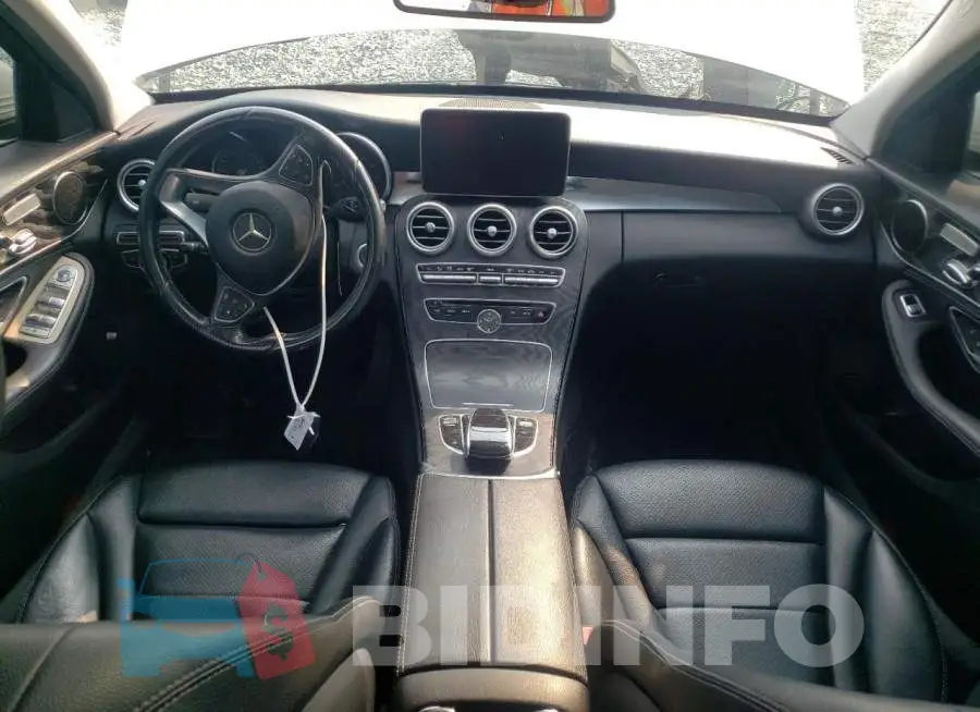 WDDWF4JB4GR145814 Photo# 8
