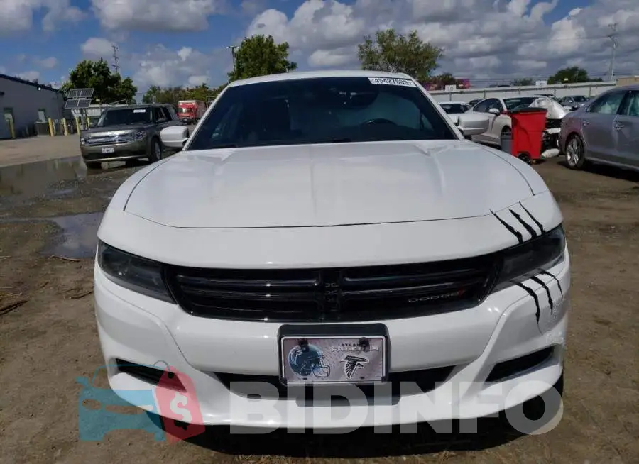 2C3CDXBG6KH657652 Photo# 5