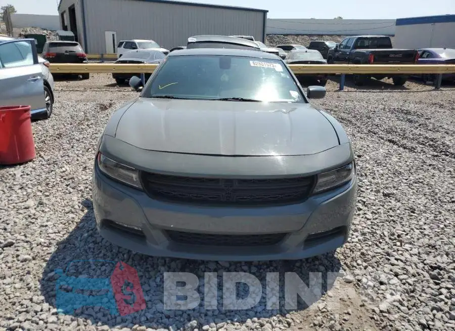 2C3CDXHG1HH643500 Photo# 5