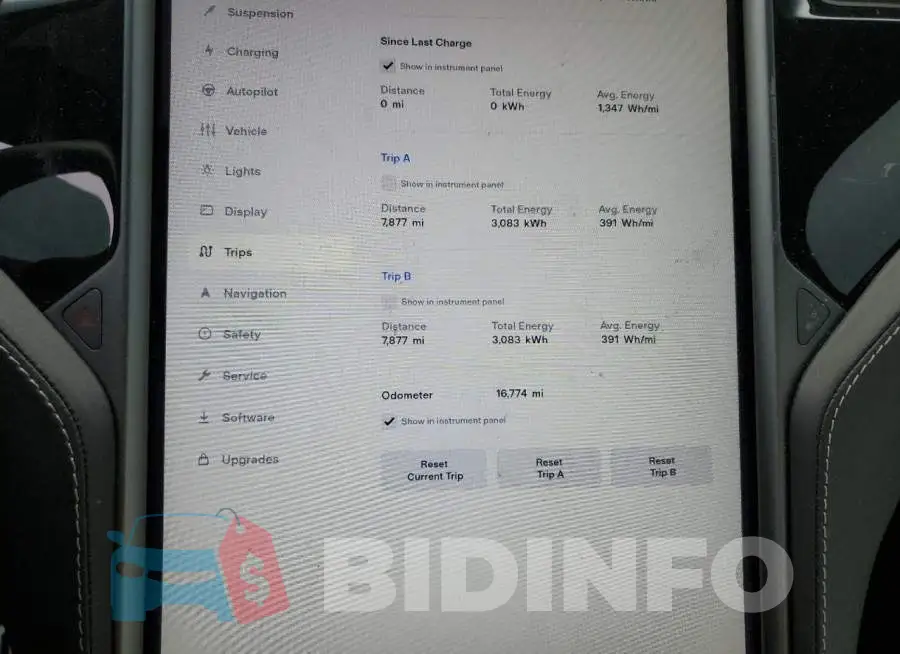 5YJXCDE41LF237143 Photo# 9