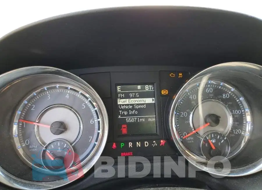 2C4RC1CG6GR215539 Photo# 9