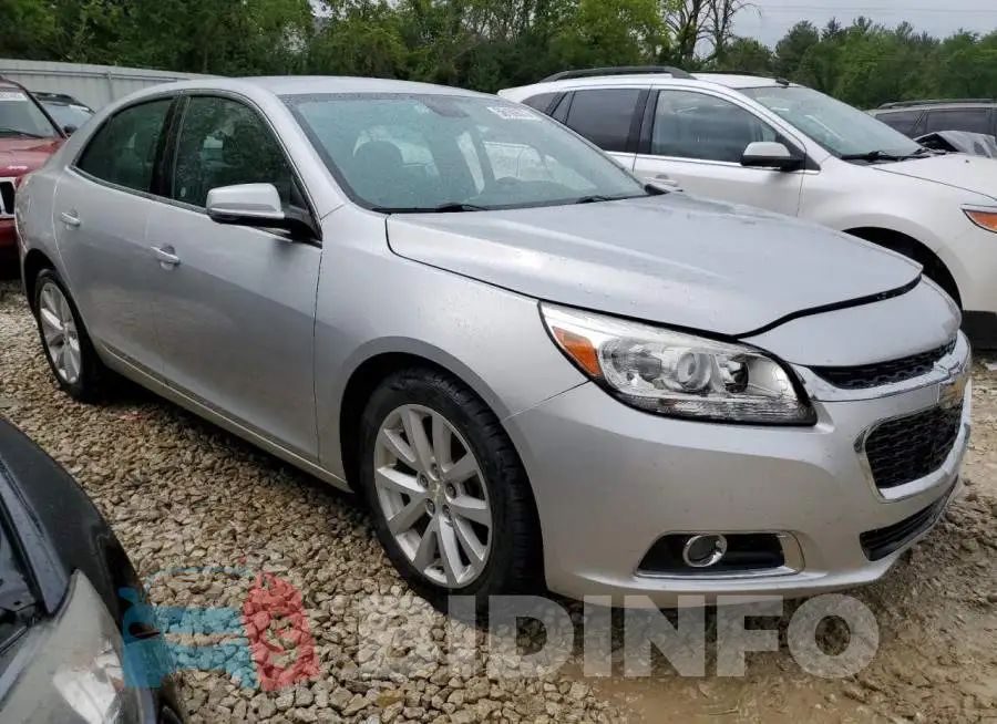1G11E5SL9EF260940 Photo# 4