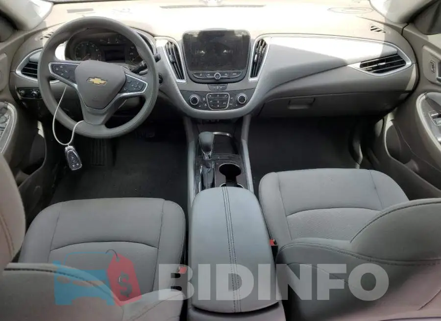 1G1ZD5ST1NF202522 Photo# 8