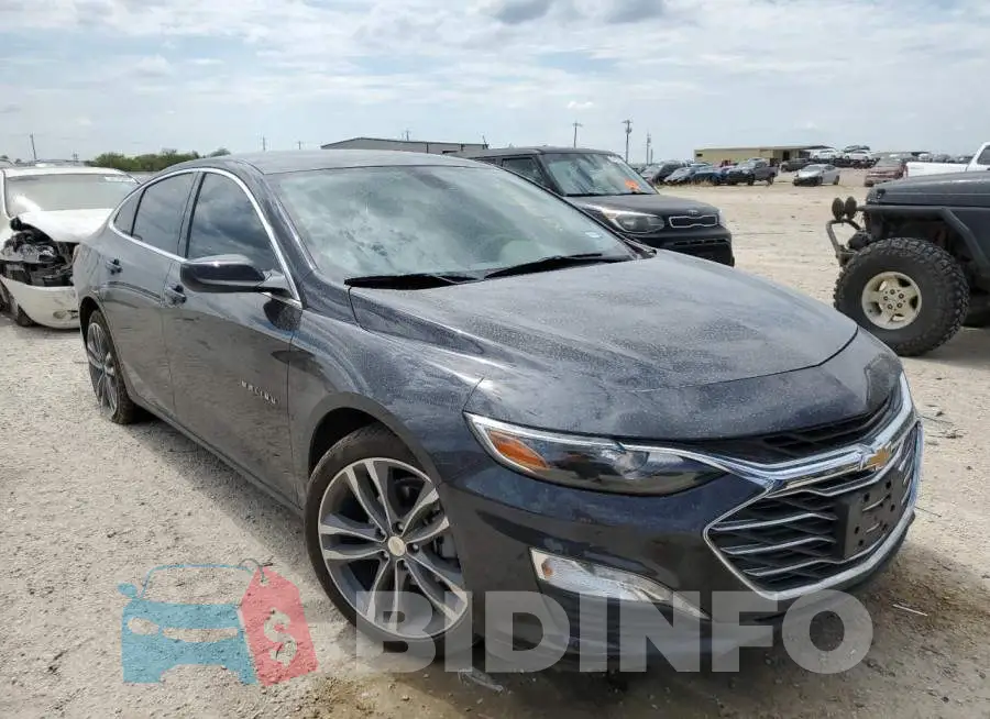 1G1ZD5ST1NF202522 Photo# 4