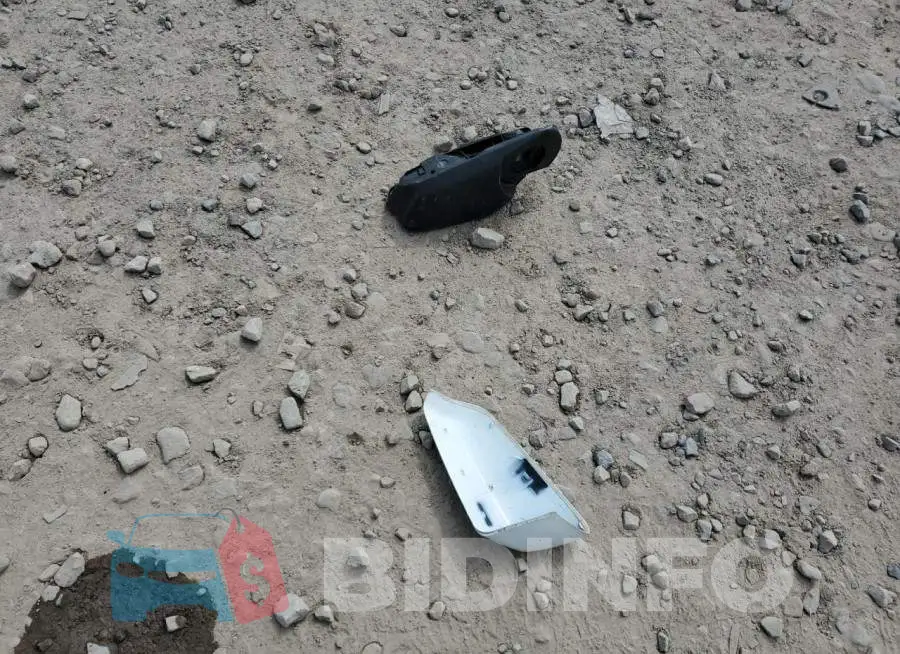 2GNAXUEV5L6104076 Photo# 13