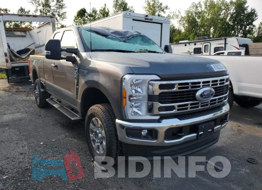 1FT8X3BN3PEC75755 Photo# 4