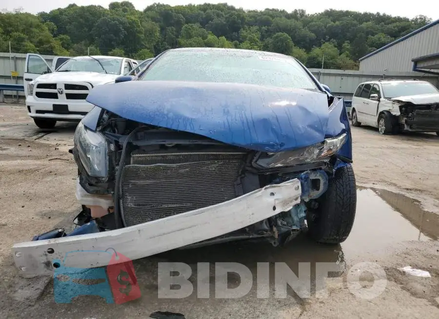 19XFB2F56FE072257 Photo# 5