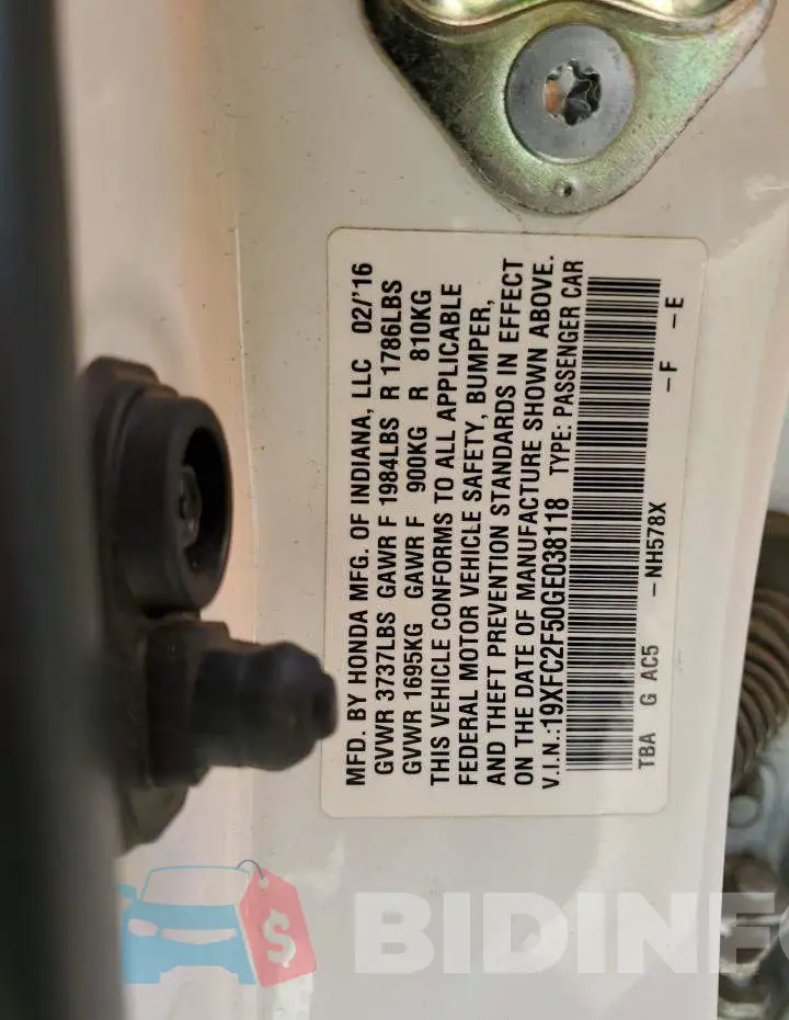 19XFC2F50GE038118 Photo# 13
