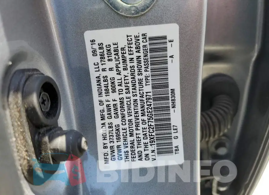 19XFC2F75GE247971 Photo# 12