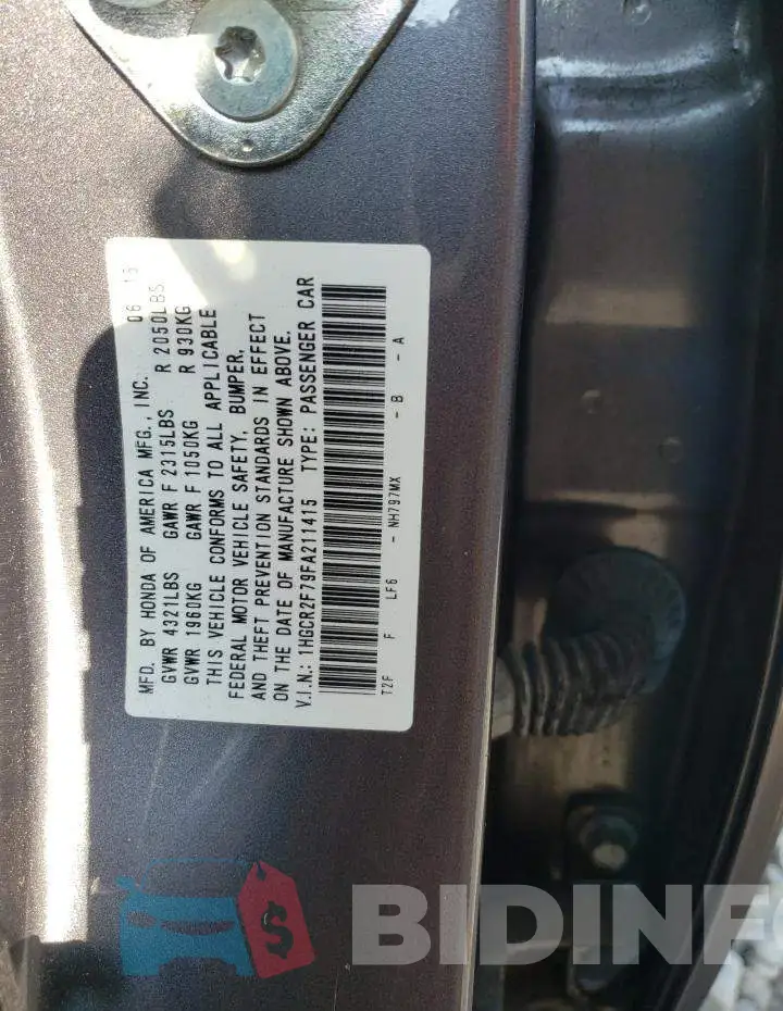 1HGCR2F79FA211415 Photo# 12
