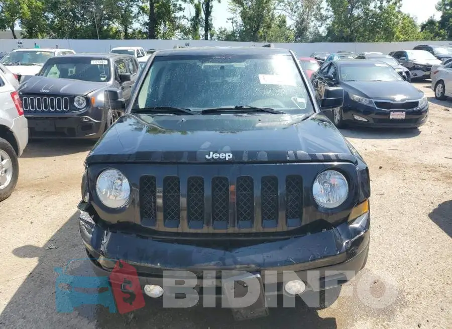 1C4NJPBB2FD329732 Photo# 5