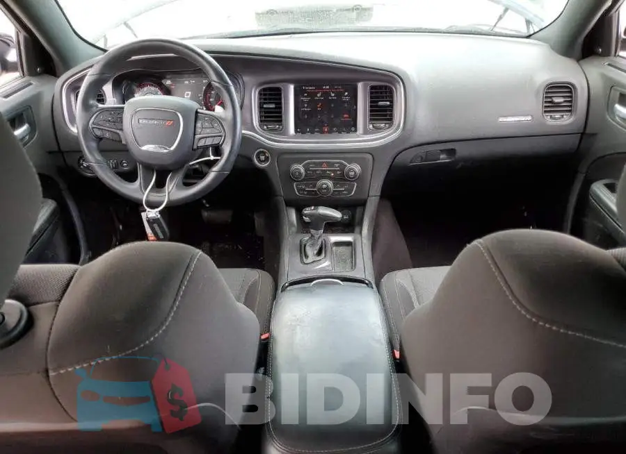 2C3CDXJG4JH213833 Photo# 8