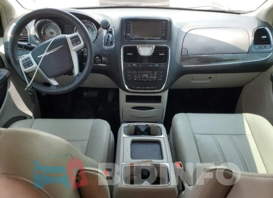 2C4RC1CGXGR149142 Photo# 8