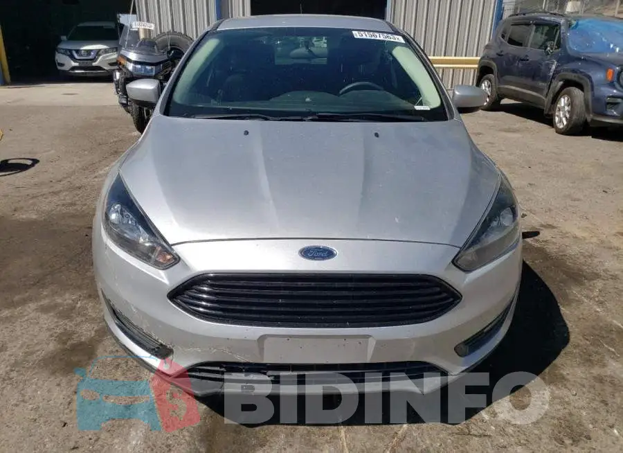 1FADP3FE2JL260990 Photo# 5