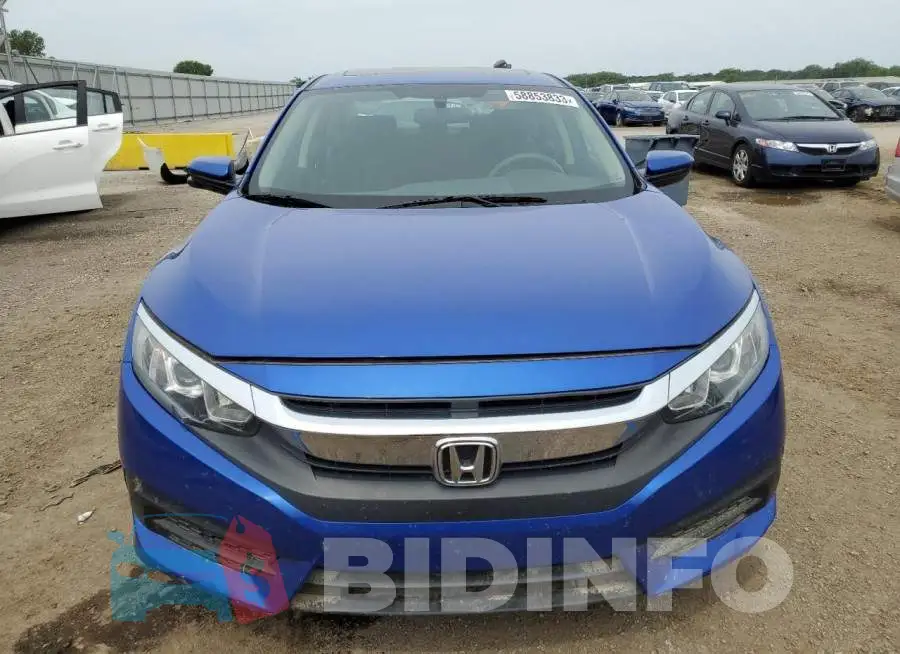 19XFC2F71HE079635 Photo# 5