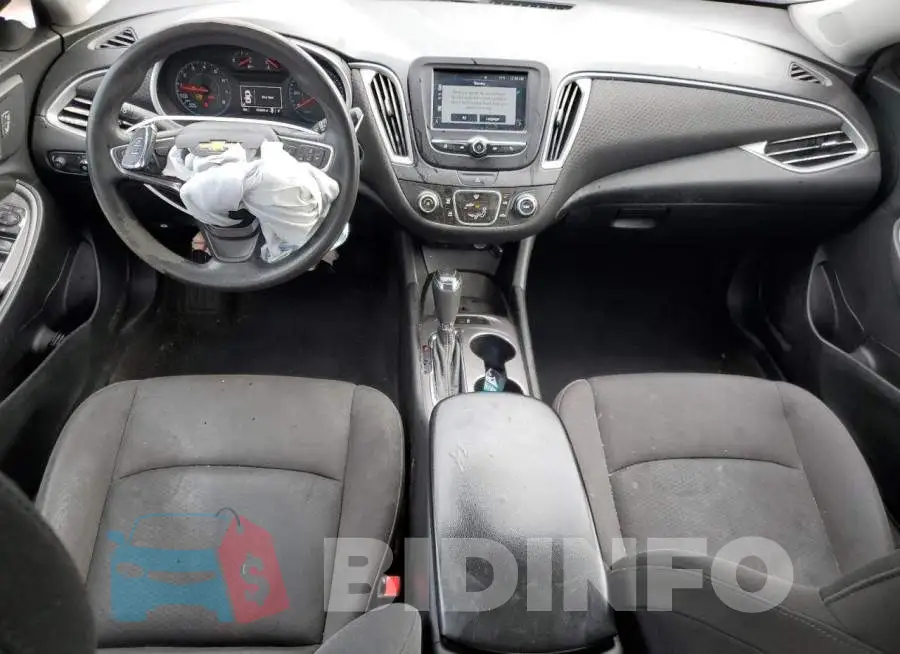1G1ZB5ST5HF265147 Photo# 8
