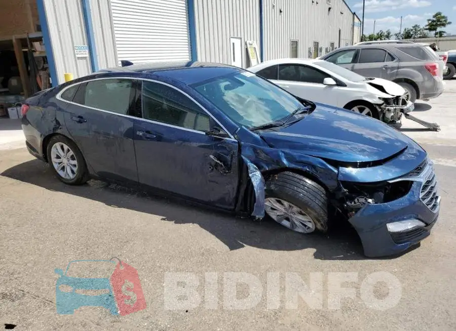 1G1ZD5ST3NF152495 Photo# 4