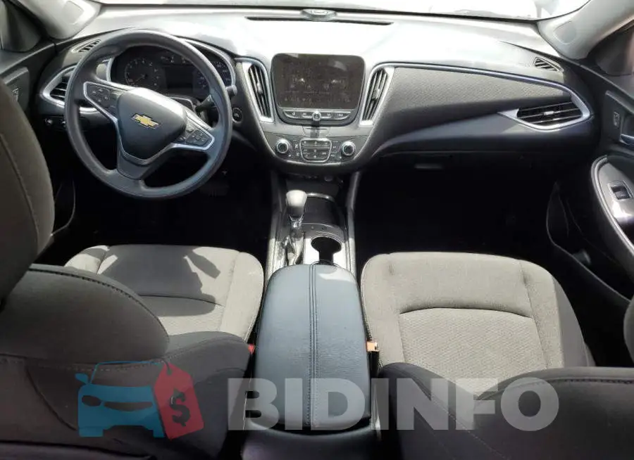 1G1ZD5ST3NF152495 Photo# 8