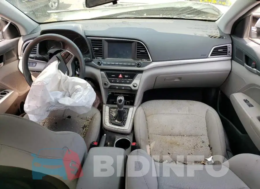5NPD84LF4JH337888 Photo# 8