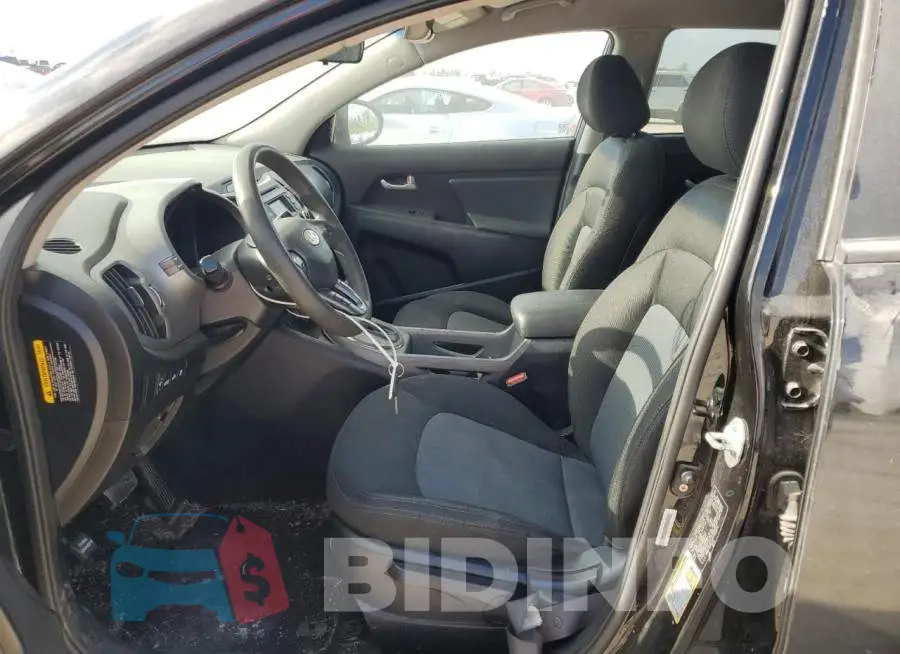 KNDPB3AC2F7743875 Photo# 7