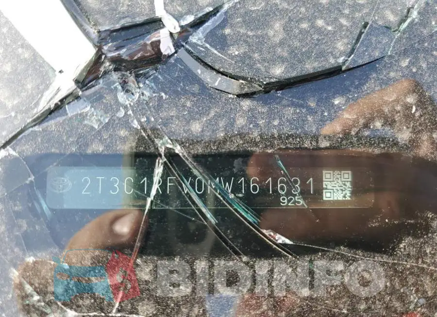 2T3C1RFV0MW161631 Photo# 13